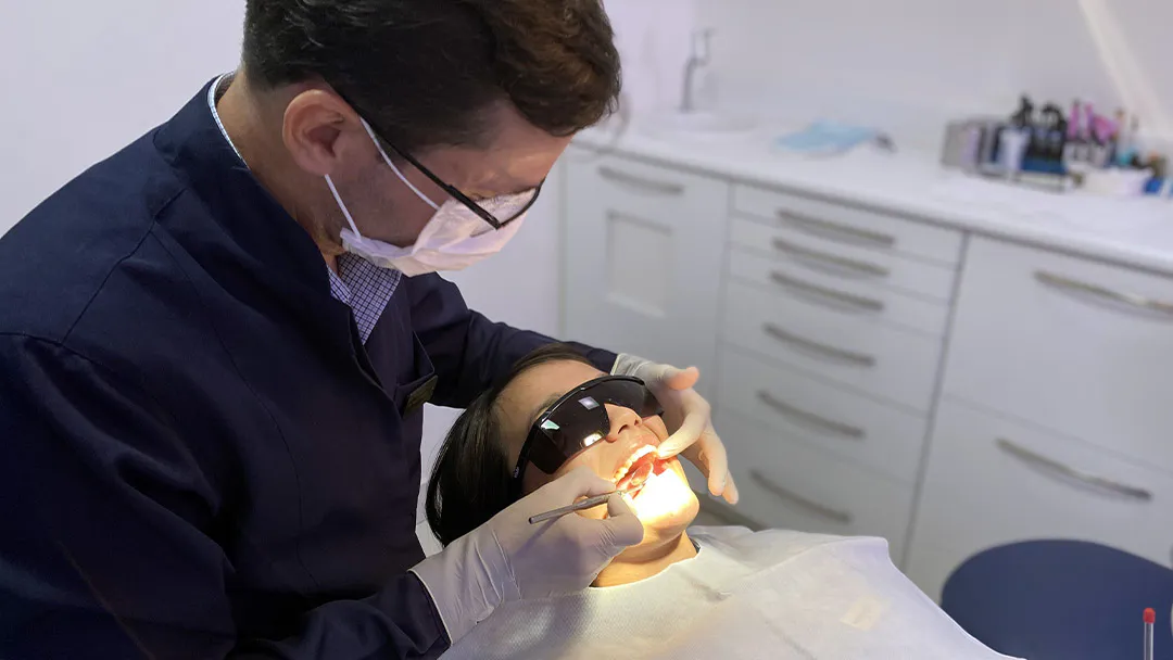 Hugo Carvalho Reabilitação Oral e Estética